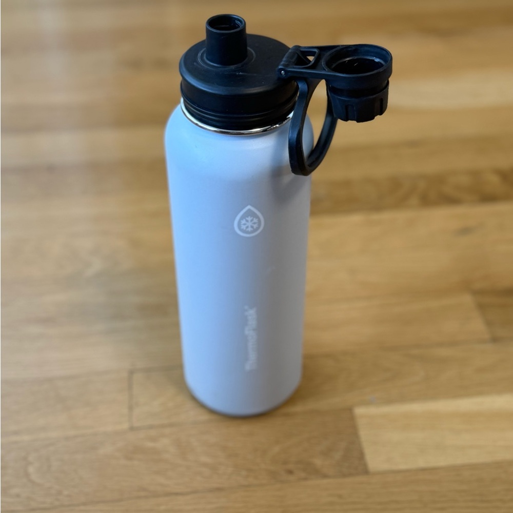 ThermoFlask Gray Water Bottle
